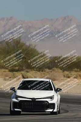 media/Oct-24-2025-Doghouse Garage (Fri) [[783d2ff07a]]/5-Beginner/Session 2 (Turns 9 and 10)/